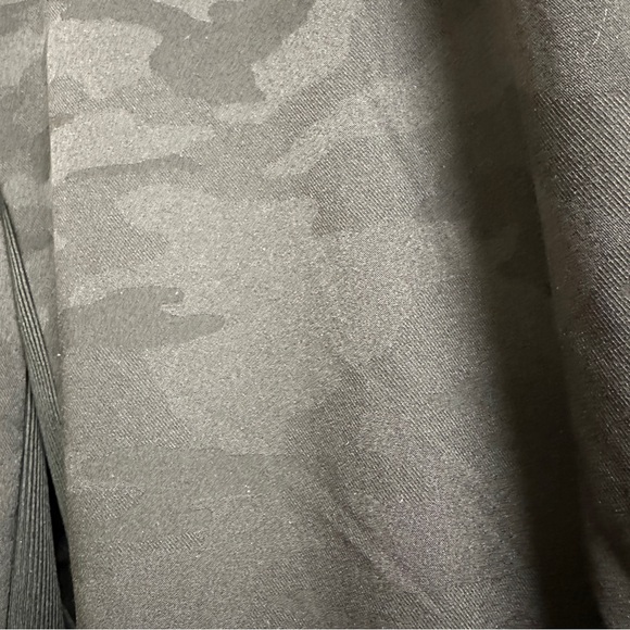 Athleta Lined Brooklyn Jogger Commuter Travel Pants Size 2 - Picture 4 of 15